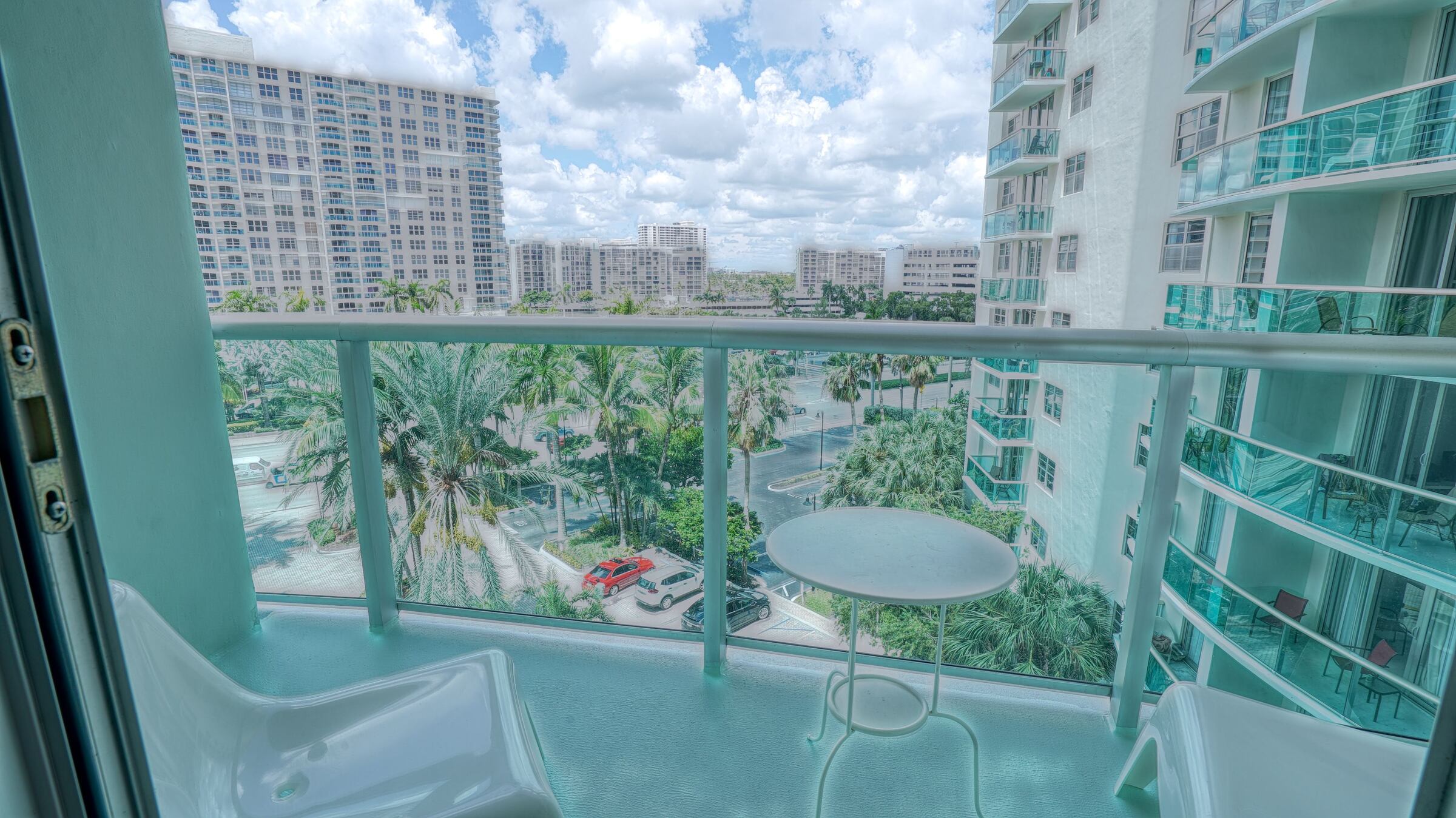Perfect 1 Bedroom apt in Hollywood